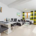 Casa Gigi With Swimming Pool - Four Bedroom Βίλα
