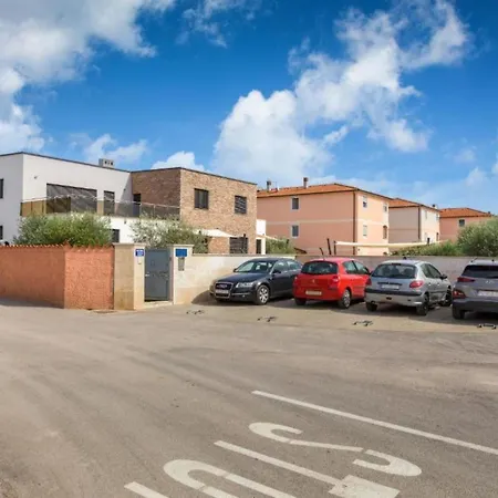 Casa Gigi With Swimming Pool - Four Bedroom Βίλα *